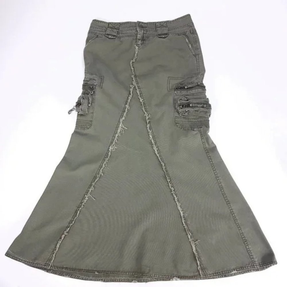 Vintage Anthropologie Nori Y2K Maxi Cargo Skirt w/ Zipper Pockets and Flared Hem